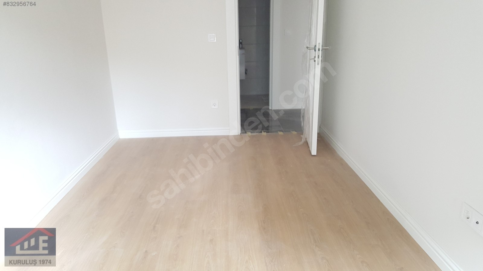 ÇENGELKÖY ERGUVAN EVLERİ SİTESİ�NDE 3+1 SIFIR DAİRE Satılık Daire