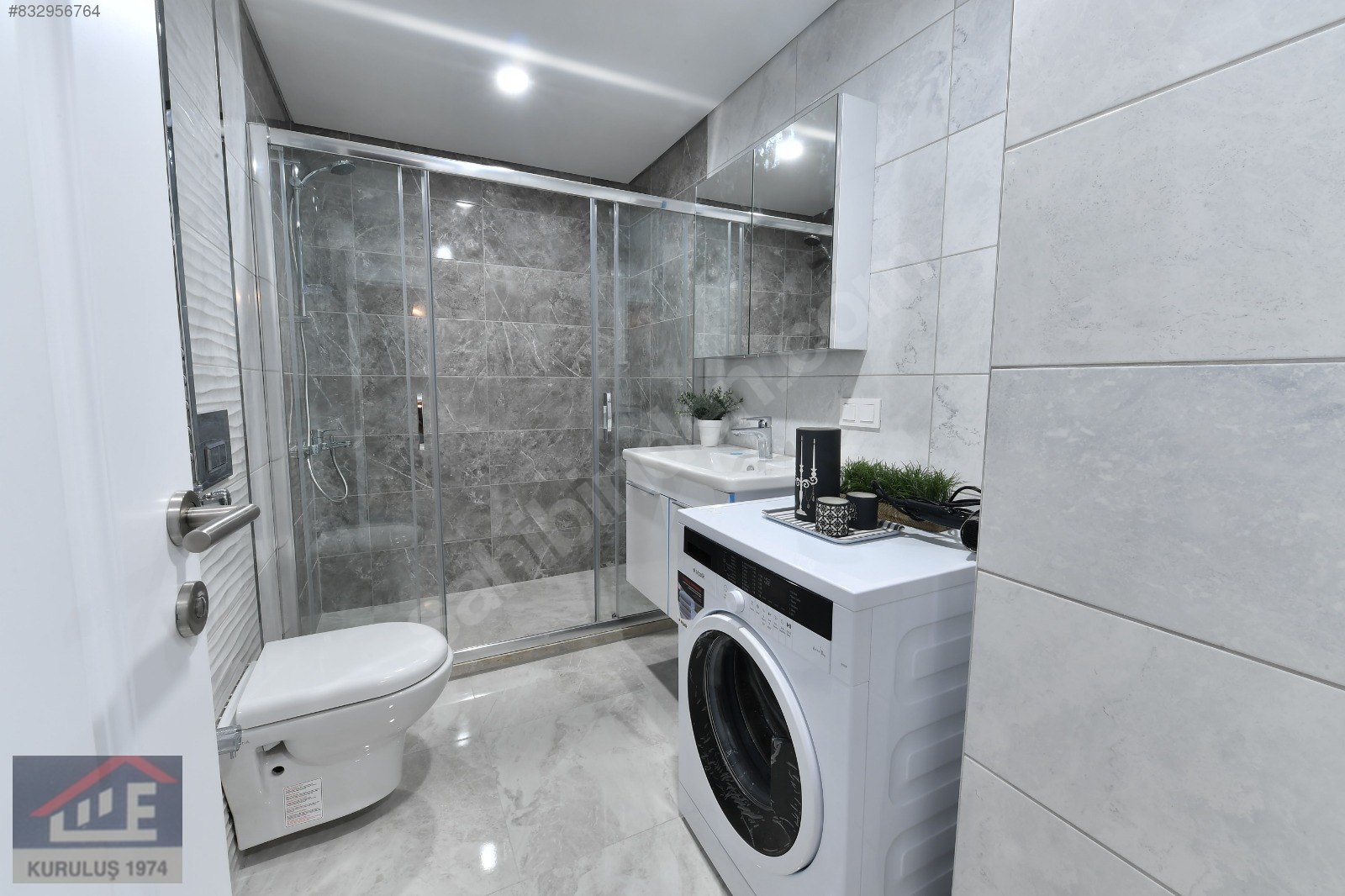 ÇENGELKÖY ERGUVAN EVLERİ SİTESİ�NDE 3+1 SIFIR DAİRE Satılık Daire