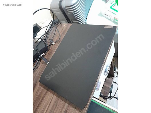 AMD Ryzen 5 Lenovo Oyuncu Laptop