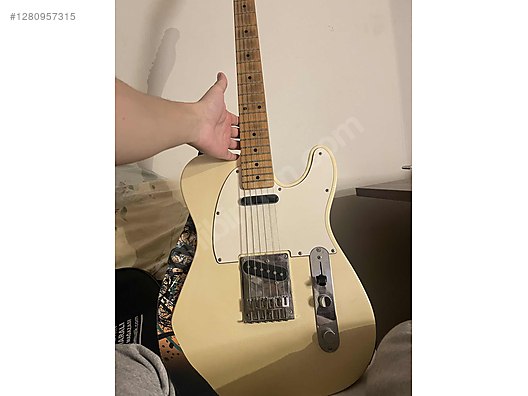 İkinci El ve Sıfır Alışveriş / Müzik / Müzik Aletleri / Telli Çalgılar / Gitar / Elektro