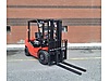Machinery / Industrial / Carrying & Stacking Equipment / Forklifts / For Sale / Mekar