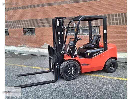 Machinery / Industrial / Carrying & Stacking Equipment / Forklifts / For Sale / Mekar