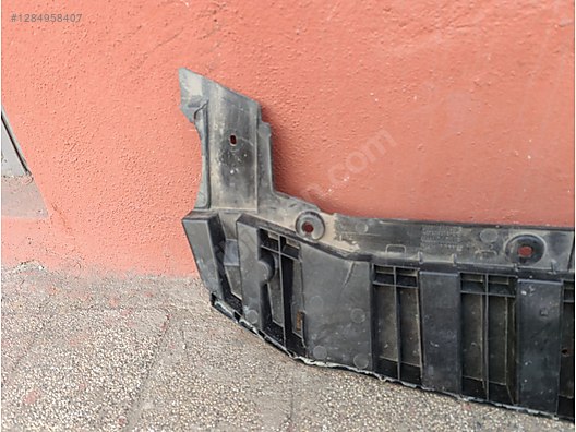 FORD FOCUS ÖN TAMPON ALT MUHAFAZA ORJİNAL ÇIKMA JX7B-8B384 - İlan