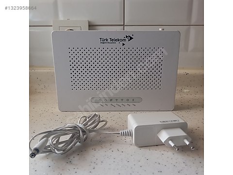 ZTE ZXHN H168A 4 Port 1200 Mbps 2.4Ghz 5GHz VDSL 2 Modem