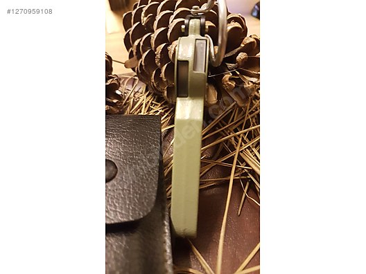 Used & Brand New Items / Electronics / Diagnostic & Test Devices / Electromagnetic Field Meter