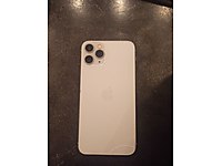 iphone 11 pro yd kusursuz arka kısmında ufak çizik var 64 gb