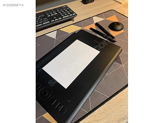 Used & Brand New Items / Computers / Peripherals / Graphics Tablets