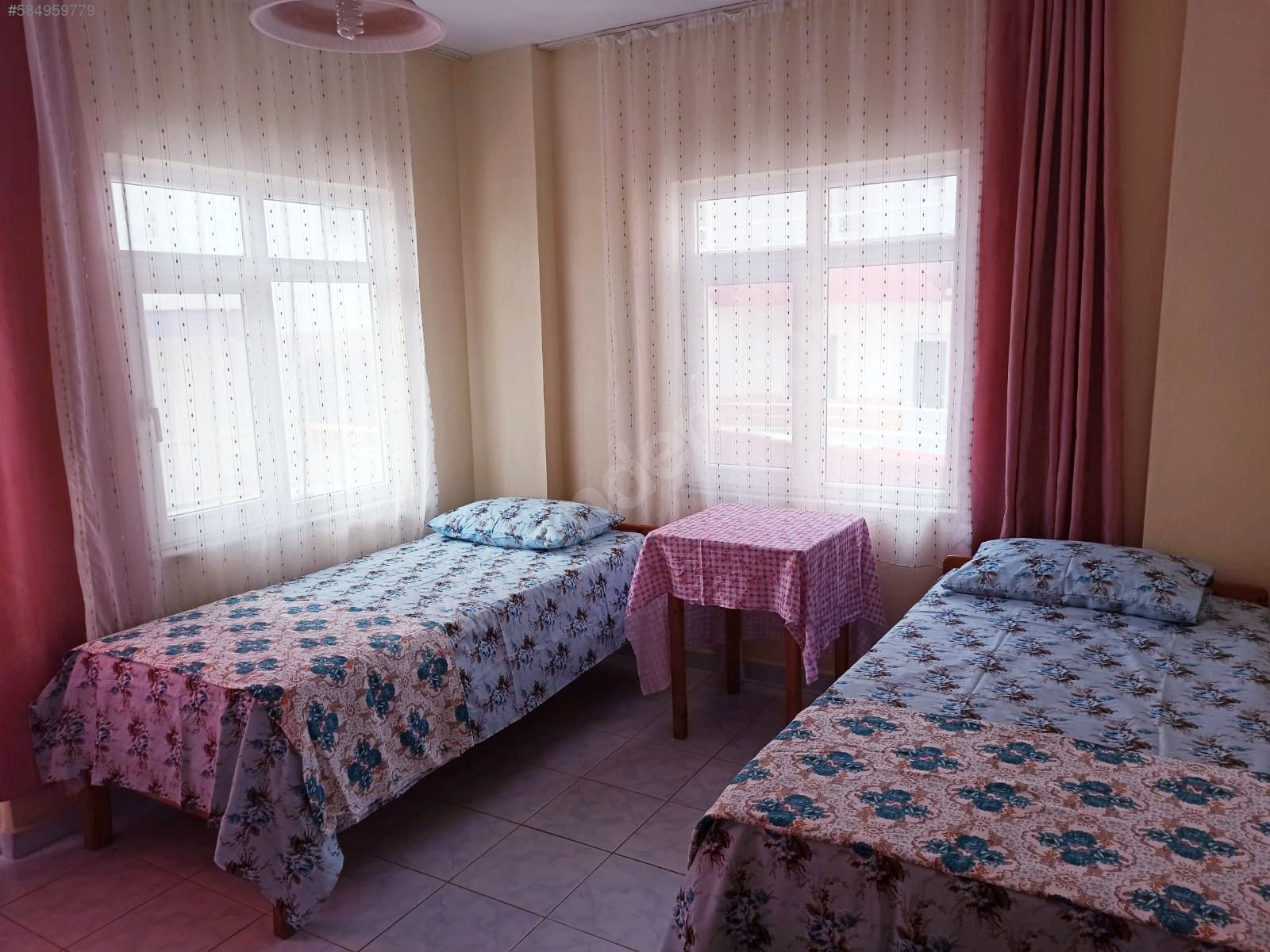 SUSANOĞLU MERKEZDE KİRALIK YAZLIK APART 1+1 DAİRE AİLE YERİ Günlük