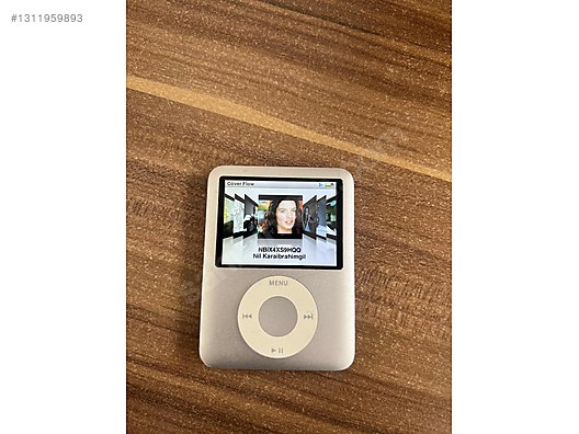 Apple iPod 4GB シルバー (235GB) İpod 4GB tertemiz nostalji - Apple iPod MP3 Çalarlar Uygun