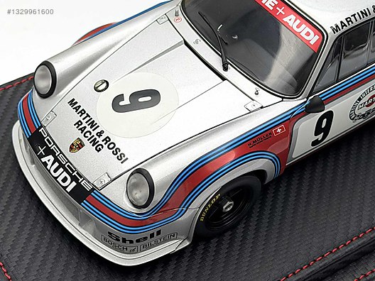Autoart Diecast Model 1:18 Porsche Araba - 1329961600