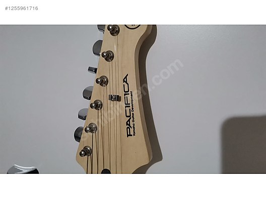 İkinci El ve Sıfır Alışveriş / Müzik / Müzik Aletleri / Telli Çalgılar / Gitar / Elektro