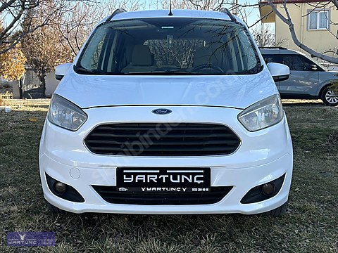 Ford_Tourneo_Courier_TİTANİUM