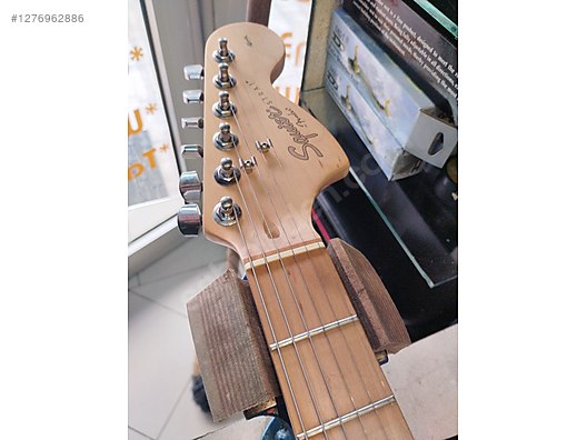 İkinci El ve Sıfır Alışveriş / Müzik / Müzik Aletleri / Telli Çalgılar / Gitar / Elektro