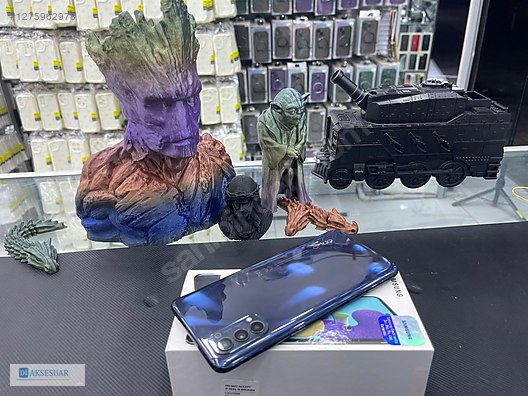 Used & Brand New Items / Cell Phones & Accessories / Cell Phones / Oppo / Reno4