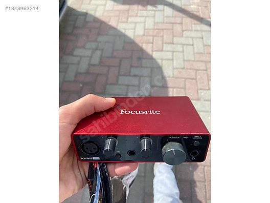 Temiz / Sorunsuz Focusrite Scarlett Solo 3rd Gen (3. Nesil) Ses