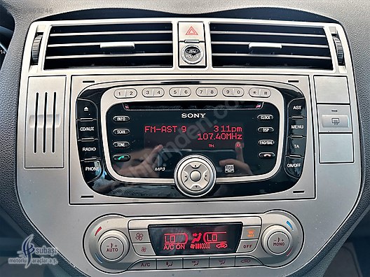 Radio CD player Ford Kuga I 2.0 TDCi 16V 4x4 - VPGM2F18C821AG SONY