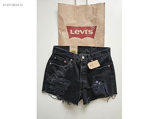 İkinci El ve Sıfır Alışveriş / Giyim & Aksesuar / Kadın / Giyim / Şort