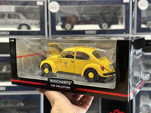 ミニチャンプス 1/18 VW 1600TL ファーストバック ライトブルー VOLKSWAGEN BEETLE 1/18 DİE-CAST METAL MODEL ARABA Klasik otomobil