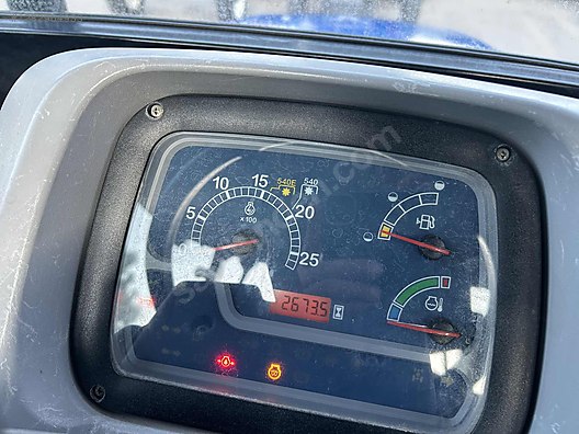 Machinery / Agricultural Machines / Tractors / New Holland / TT4.50