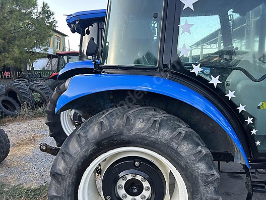 Machinery / Agricultural Machines / Tractors / New Holland / TT4.50