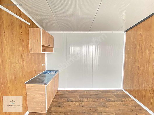 Machinery / Industrial / Containers & Cabins / Containers