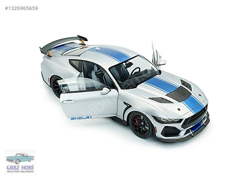 Solido Diecast Model 1:18 Ford Araba - 1326965659