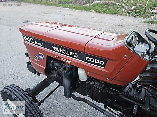 Machinery / Agricultural Machines / Tractors / New Holland / 54C