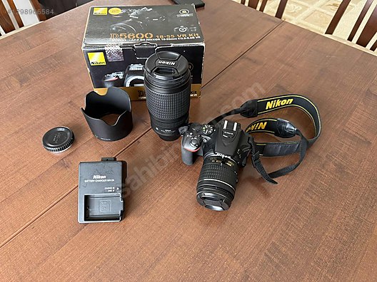 DSLR / Nikon / D5600 / Tertemiz Nikon d5600 18-55 + 70-300 mm vr