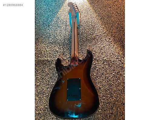 İkinci El ve Sıfır Alışveriş / Müzik / Müzik Aletleri / Telli Çalgılar / Gitar / Elektro