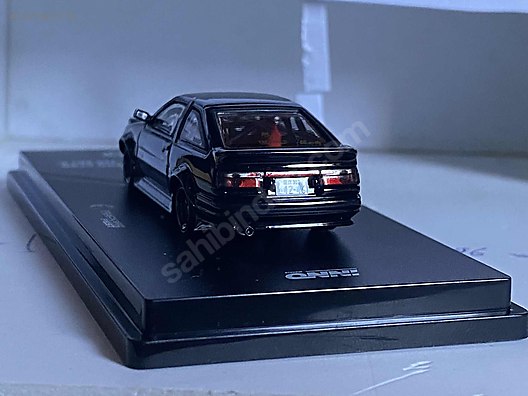 Inno Diecast Model 1:64 Toyota Araba - 1221967179
