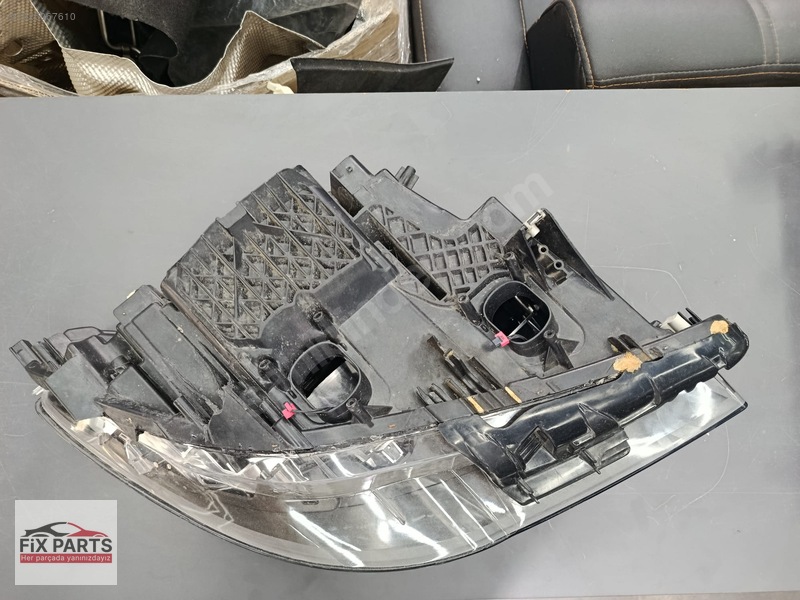 BMW 5 Serisi Far