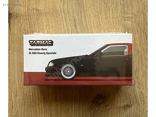Tarmac Works Diecast Model 1:64 Mercedes Benz Araba - 1327968892