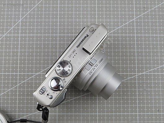 Compact / Panasonic / Lumix DMC LX2 / Panasonic Lumix DMC-LX2