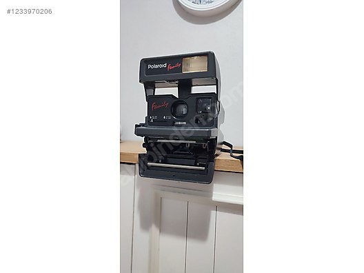 Used & Brand New Items / Cameras & Photographic Equipment / Analogue Film Cameras / Instant Camera