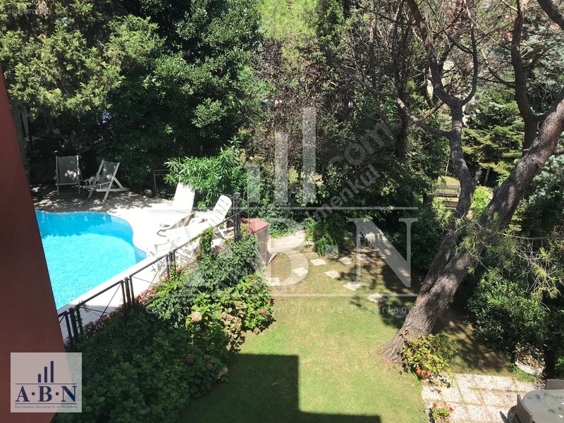 ABN �den Bebek Koruda &quot;İskanlı&quot; 1200m2 Havuzlu Satılık Lux