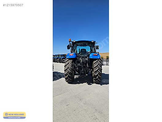 Machinery / Agricultural Machines / Tractors / New Holland / TR6.120