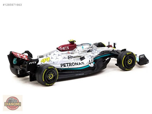 Tarmac Works Diecast Model 1:64 Mercedes Benz Araba - 1285971663
