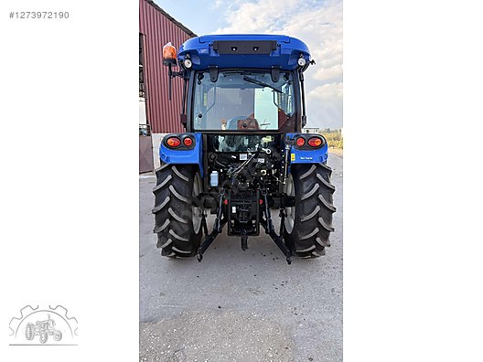 Machinery / Agricultural Machines / Tractors / New Holland / T4.75S