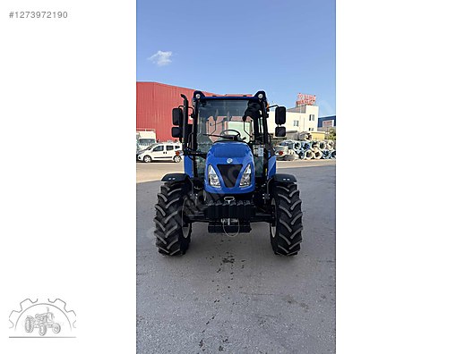 Machinery / Agricultural Machines / Tractors / New Holland / T4.75S