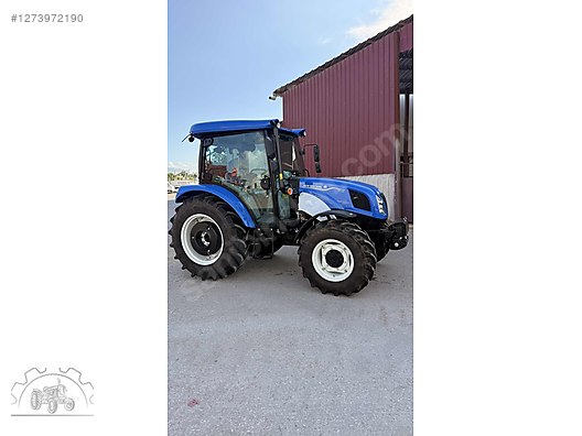 Machinery / Agricultural Machines / Tractors / New Holland / T4.75S