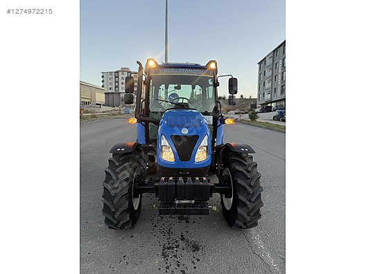 Machinery / Agricultural Machines / Tractors / New Holland / T4.70S