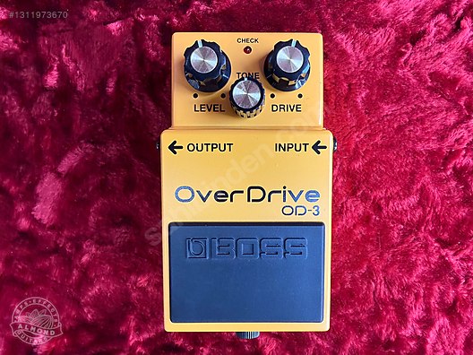 Boss OD-3 Overdrive - Efekt Pedalı ve Diğer Enstrüman Yan