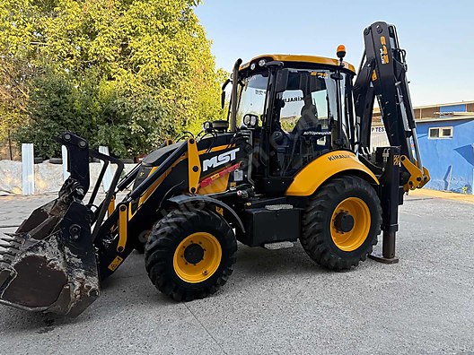 2023 model etbulusuz emsalsiz 700 saate - Beko Loder (Kazıcı
