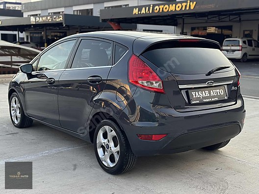 Vasıta / Otomobil / Ford / Fiesta / 1.4 / Titanium