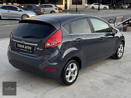 Vasıta / Otomobil / Ford / Fiesta / 1.4 / Titanium