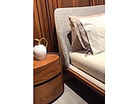 Classi Scarlet Yatak Odası Takımı eşsiz bir tasarım masif ceviz