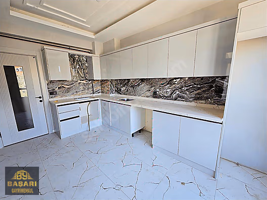 HOCACİHAN ALEMDAR CADDESİ SATILIK SIFIR 2+1 VE 3+1 DAİRELER #1278975677