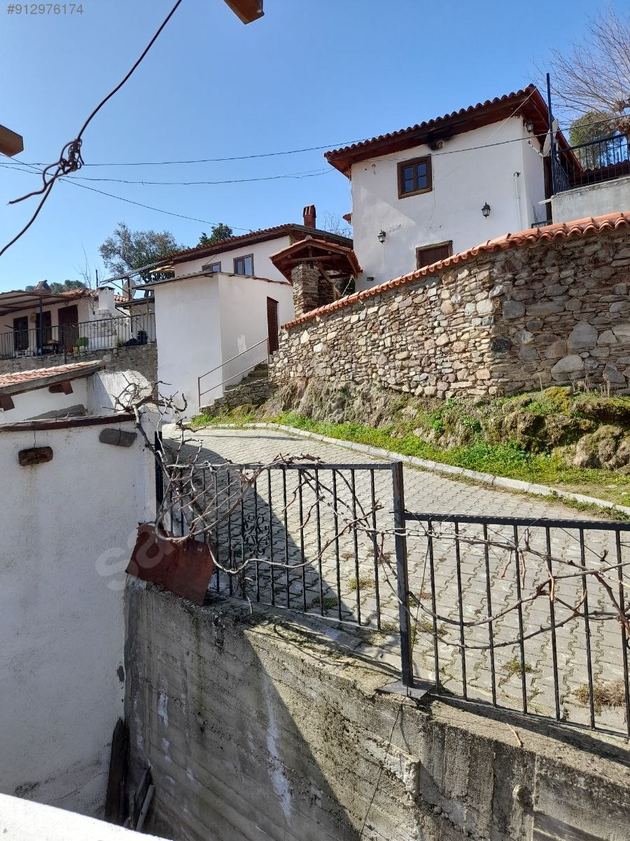 TARİH MİRASİ BİRGİ DE SATILIK TAŞ EV Satılık Müstakil Ev İlanları