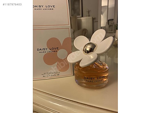 Buy daisy love marc jacobs on sale