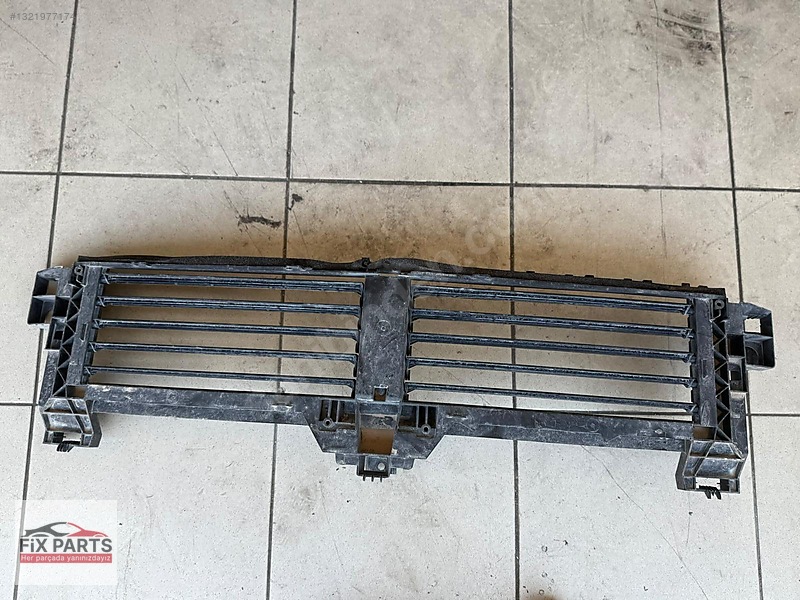 Mercedes GLB Tampon (Ön)